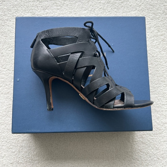 POUR LA VICTOIRE Camila Leather Sandals - Picture 7 of 9
